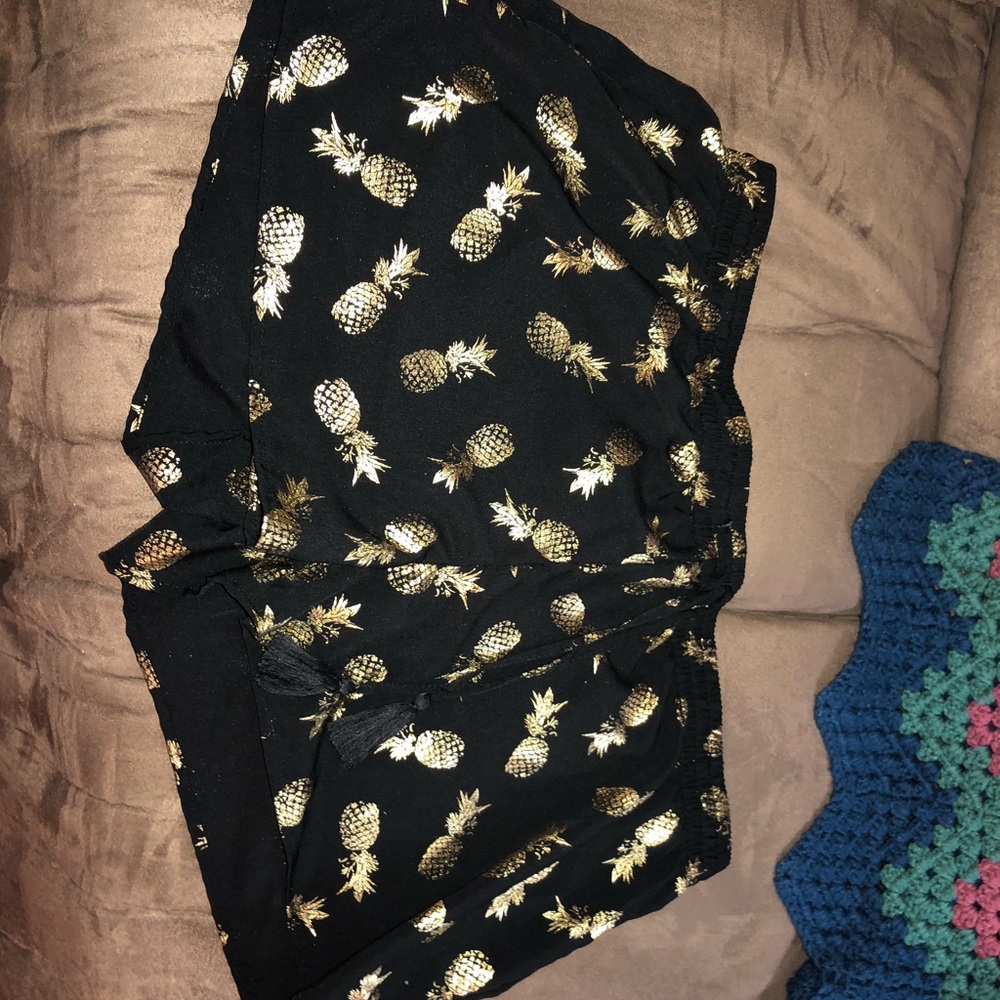 Black pineapple bathing suit cover size L